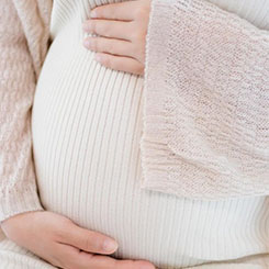 ” 去年，大量资🇧🇮金流入加密ETF🇧🇱曾帮助🇳🇦国内比较大的助孕机构